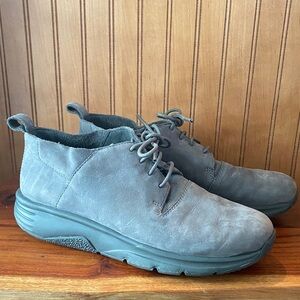 Camper women’s gray suede drift sneaker. Size 37 (US 7 ) gorpcore lightweight